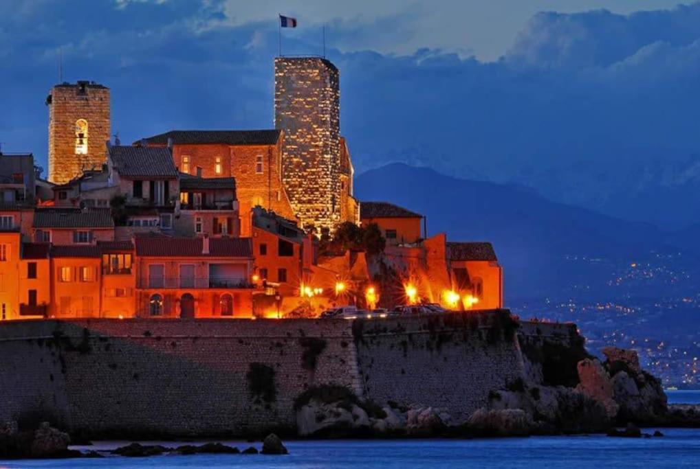 Ravissant Studio Au Coeur Du Vieil Antibes Kültér fotó